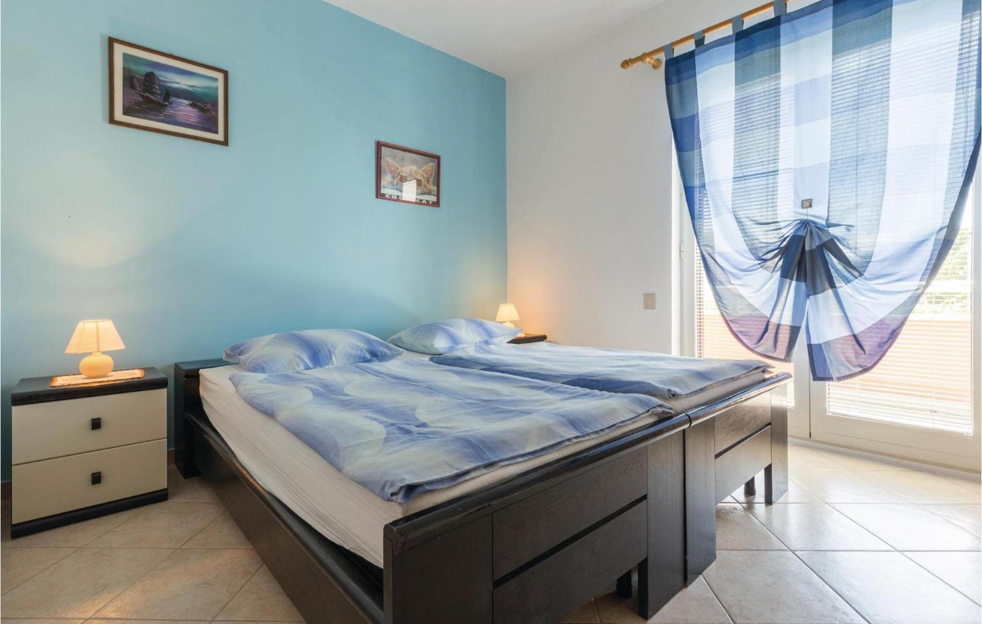2 Bedroom Beautiful Apartment In سافودغيا المظهر الخارجي الصورة